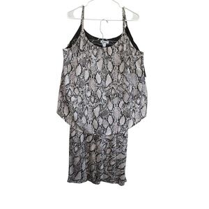 Bar III Plus Size Snake Print Skirt and Top Set. Size 1X NWT